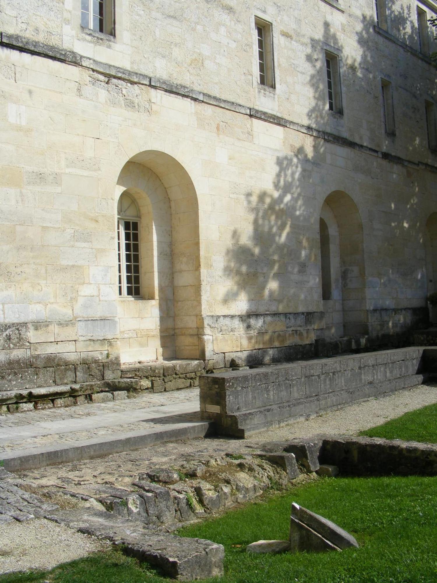 Les Chambres De L'Abbaye Saintes Exteriör bild