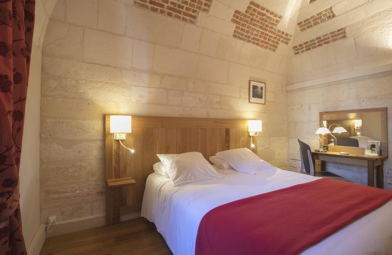 Les Chambres De L'Abbaye Saintes Exteriör bild